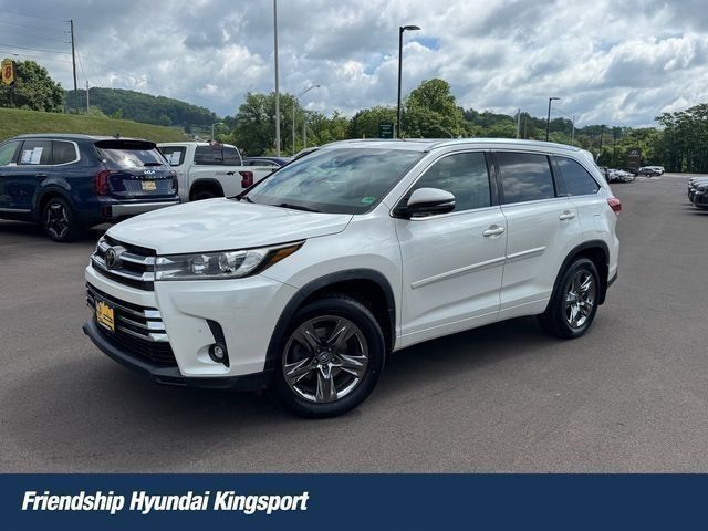 White (Blizzard Pearl) 2019 Toyota Highlander SUV / Crossover All-Wheel Drive 8-Speed Automatic