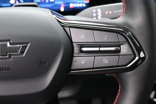 Used 2025 Chevrolet Traverse SUV