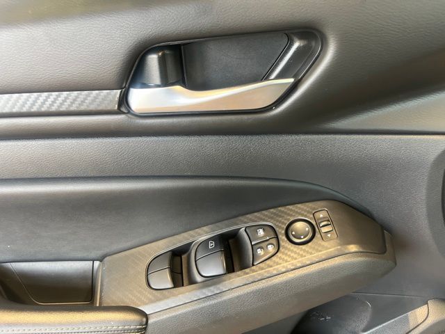 Used 2024 Nissan Altima Sedan