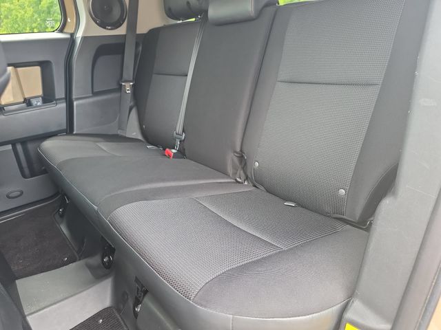 Used 2014 Quicksand Toyota Base image 14