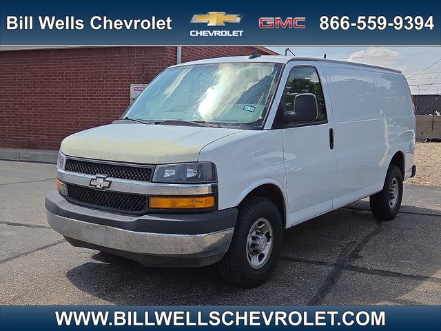 Used Car 2021 Chevrolet Express 2500  Work Van For Sale Under $15,000 In Plainview, Texas