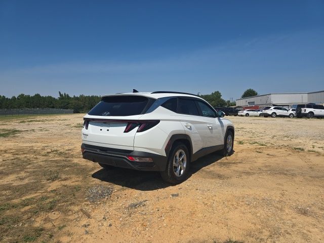 Used 2022 Quartz White Hyundai SEL image 7