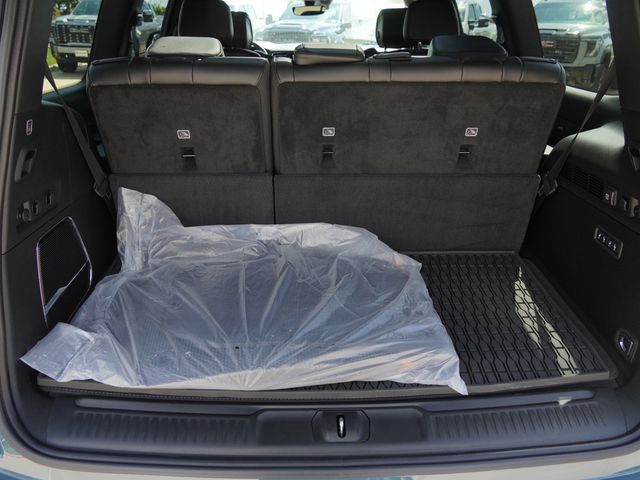 New 2026 Jeep Grand Wagoneer SUV