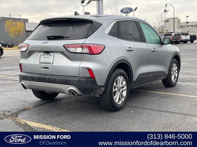 2022 Ford Escape SE 12