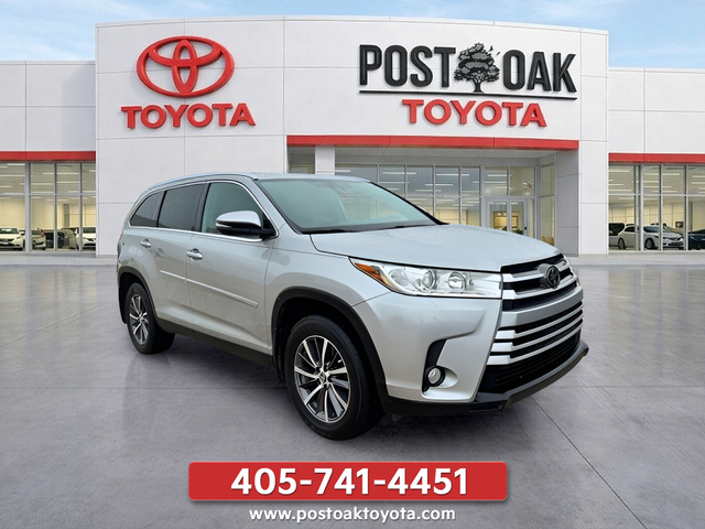 Celestial Silver Metallic 2019 Toyota Highlander SUV / Crossover All-Wheel Drive 8-Speed Automatic