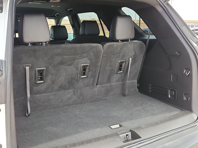 Used Car 2023 Chevrolet Traverse  Rs For Sale Under $40,000 In Plainview, Texas