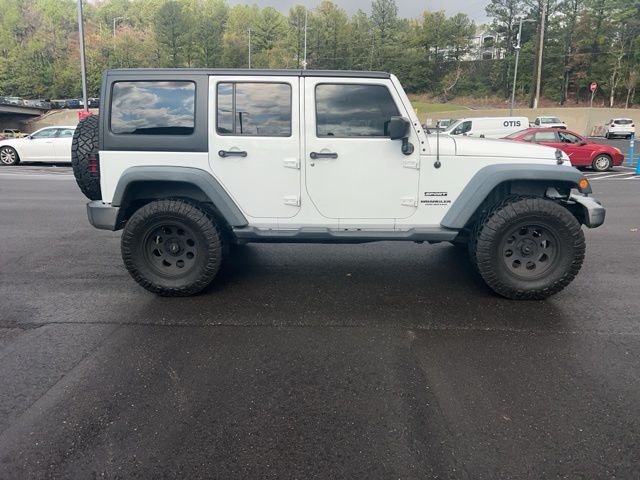 2016 Jeep Wrangler Unlimited Sport 7