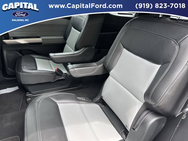 Used 2023 White Ford XLT image 18