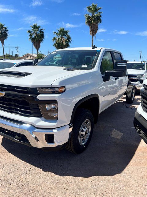 2024 Chevrolet Silverado 2500HD WT Cab/Chassis 3