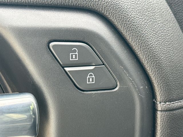 Used 2021 White Chevrolet LT Trail Boss image 20