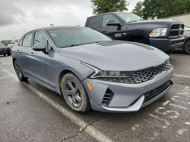 Everlasting Silver 2021 Kia K5 Sedan Front-Wheel Drive 8-Speed Automatic