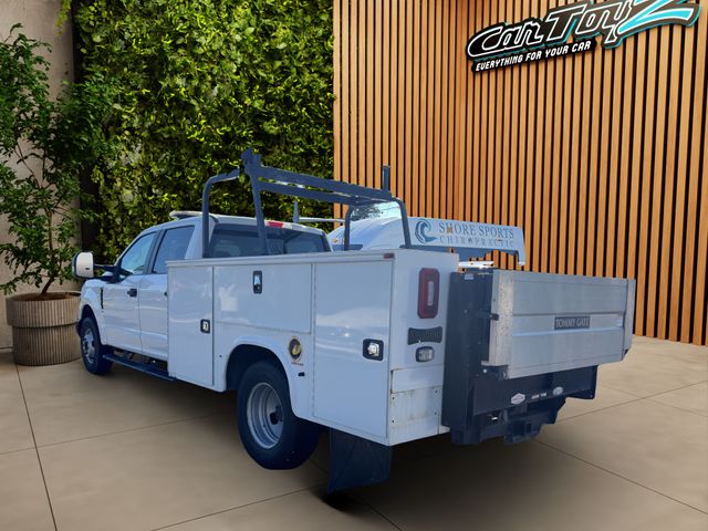 2018 FORD F-350 XL SERVICE TRUCK • KNAPHEIDE UTILITY BODY • 1 OWNER • CLEAN CARFAX  ONLY 73K MILES • 6.2L V8 • TOMMY GATE 1,600 LB LIFTGATE • TRAFCON ARROW BOARD • WORK-READY FLEET TRUCK Thumbnail