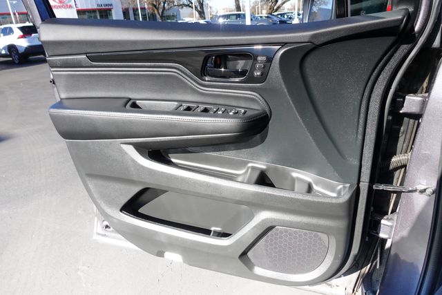 used 2022 Honda Odyssey car, priced at $35,400