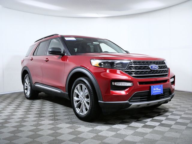 2023 Ford Explorer XLT AWD