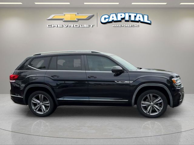 Used 2019 Black Volkswagen 3.6L V6 SEL R-Line image 6