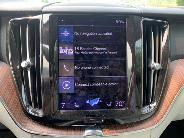 Used 2021 Blue Volvo T8 Inscription Expression image 11