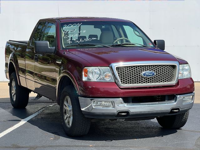 2004 Ford F-150 Pickup Truck Four-Wheel Drive 4-Speed Automatic Overdrive