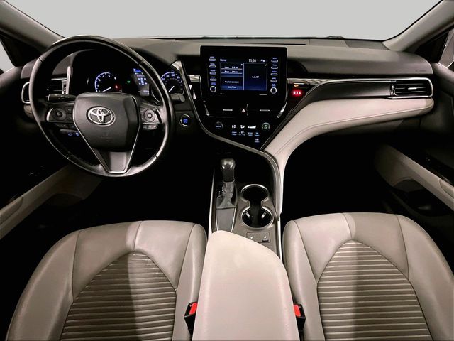 2021 Toyota Camry SE Silver at Sutliff Volkswagen