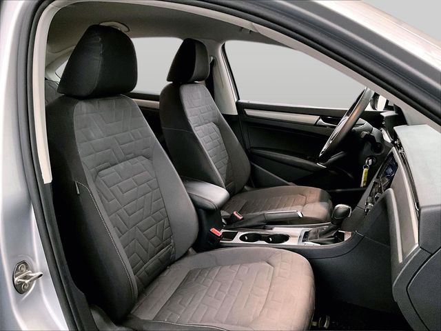 2021 Volkswagen Passat 2.0T S - 6