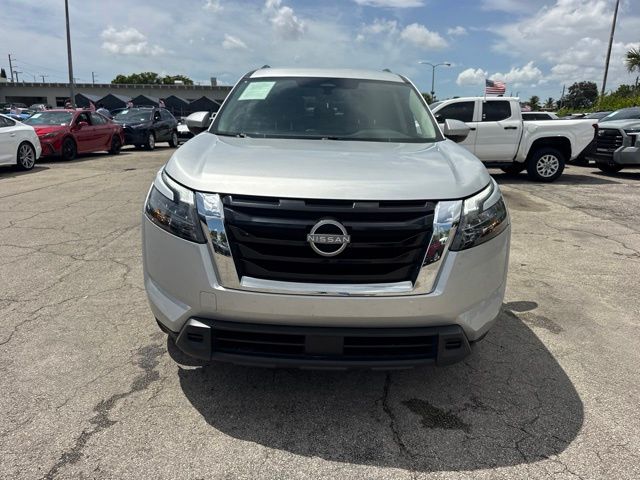 Used 2024 Nissan Pathfinder SUV