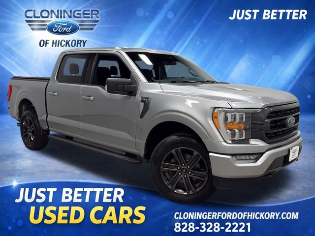 Iconic Silver Metallic 2021 Ford F-150 XLT SuperCrew 4WD Pickup Truck Four-Wheel Drive Automatic