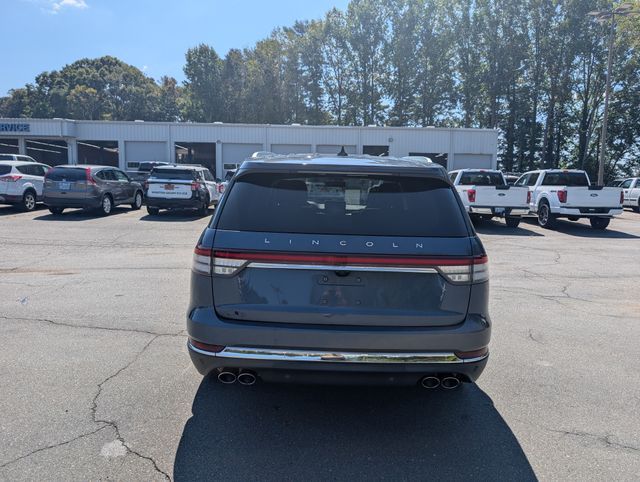 Used 2021 Blue Lincoln Reserve image 4
