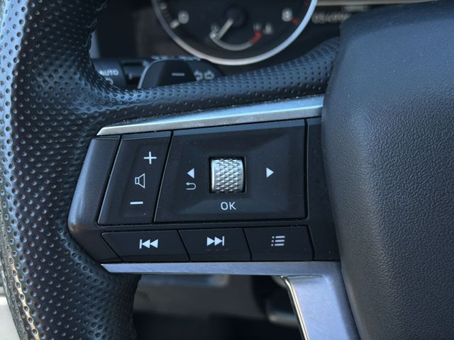 Used 2024 Black Mitsubishi  image 27