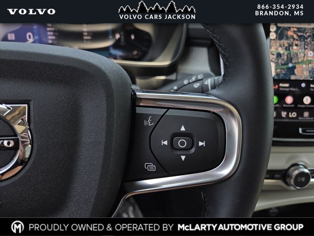 Used 2026 Volvo XC40 SUV