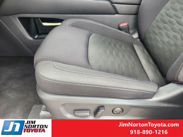 Used 2025 Nissan Pathfinder SUV