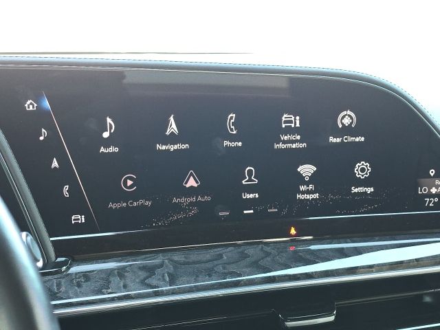 2021 Cadillac Escalade Premium Luxury:45327B1