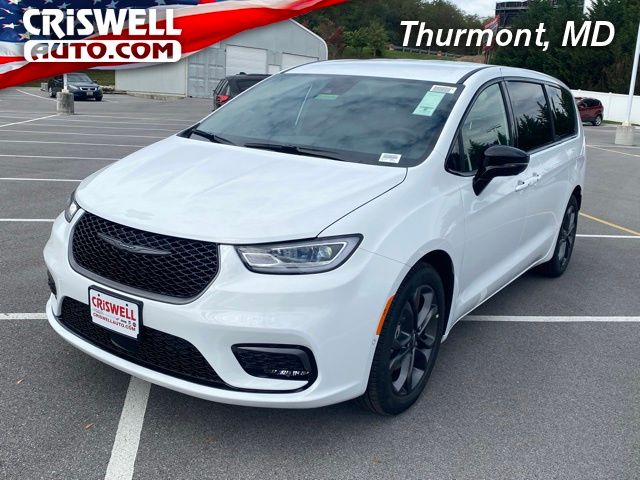 2026 Chrysler Pacifica Select FWD