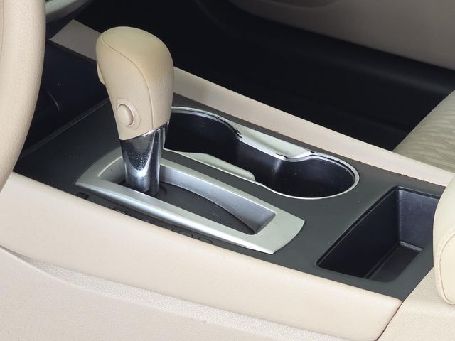 Used 2016 Nissan Altima Sedan