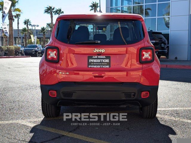 2021 Jeep Renegade Jeepster 4X4 8