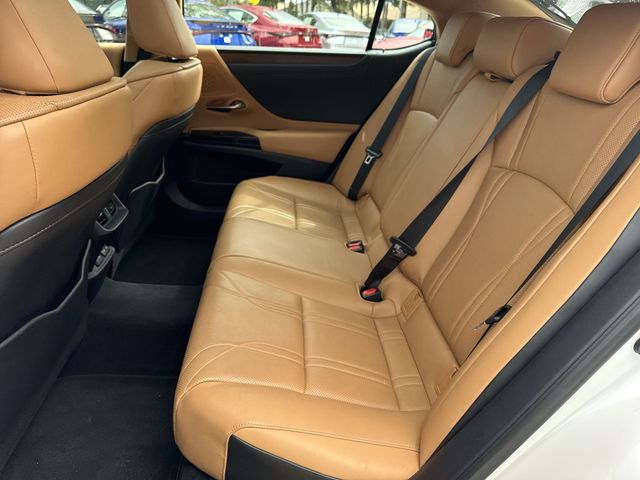 2025 Lexus ES - $50,998