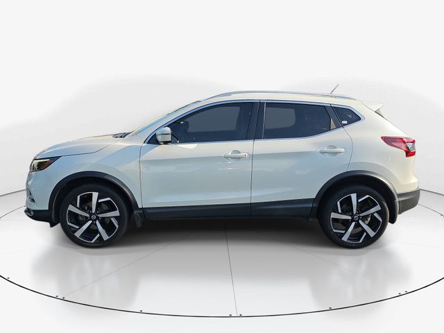 Certified Used 2020 White Nissan SL image 6