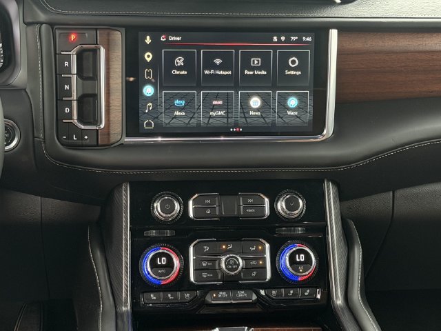 2024 GMC Yukon Denali Ultimate White at Big Star Buick GMC