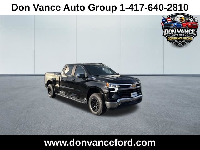 Black 2024 Chevrolet Silverado 1500 LT Crew Cab 4WD Pickup Truck Four-Wheel Drive Automatic