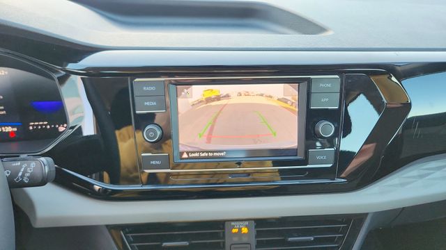 2023 Volkswagen Taos