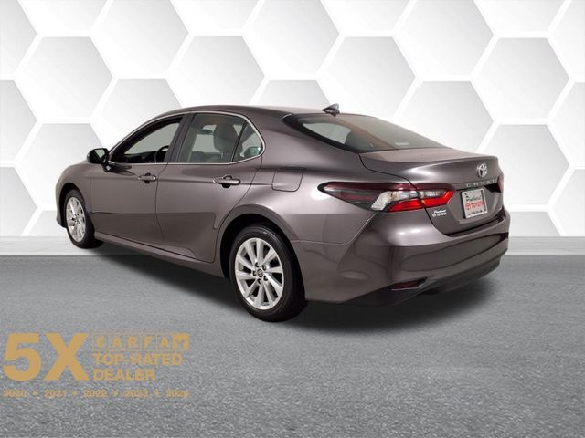 2024 Toyota Camry LE photo