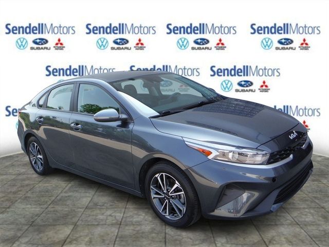 2023 Kia Forte LXS FWD