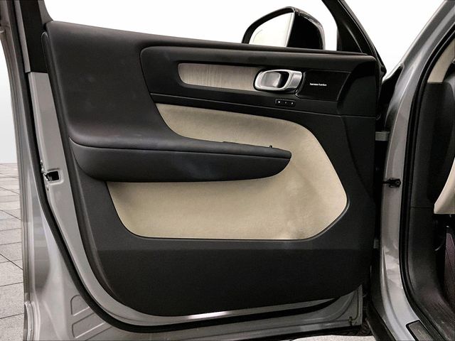 2024 Volvo XC40 Ultimate Gray at Spitzer Acura