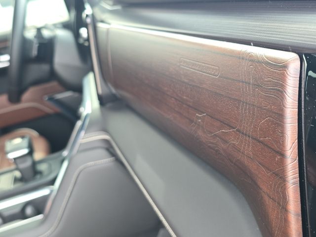 Photo of 2024 GMC Sierra 1500 Denali Ultimate in Dallas, GA - 21,  2024 GMC Sierra 1500 Denali Ultimate:C02428