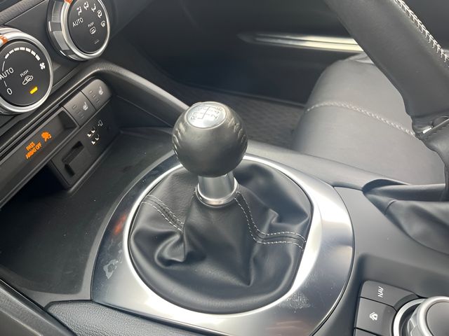Used 2022 Mazda MX-5 Miata Convertible