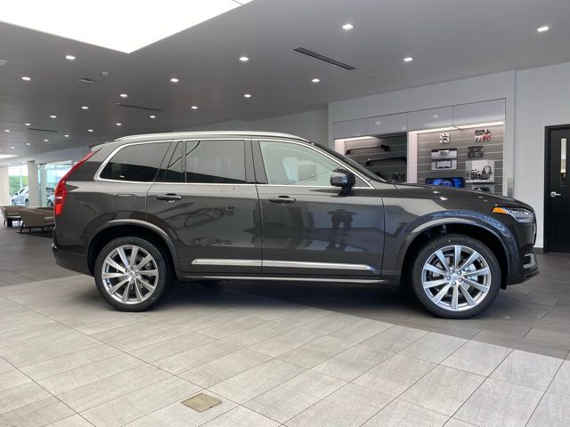 2025 Volvo XC90 B6 Ultra photo