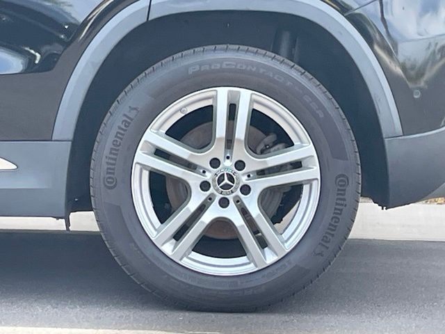 Used 2022 Night Black Mercedes-Benz GLA 250 image 20
