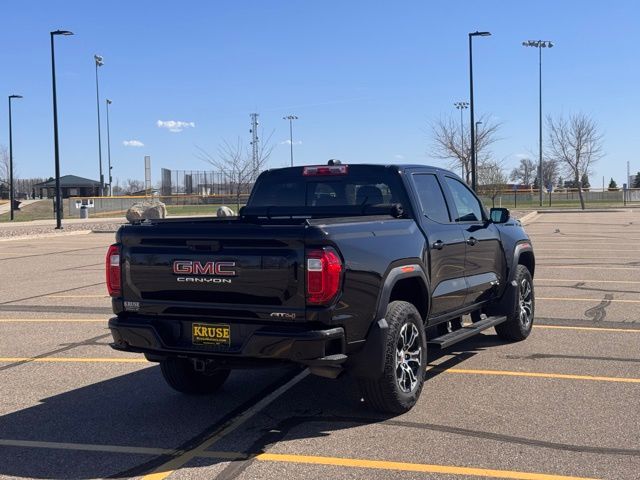 2023 GMC Canyon 4WD Crew Cab Short Box AT4