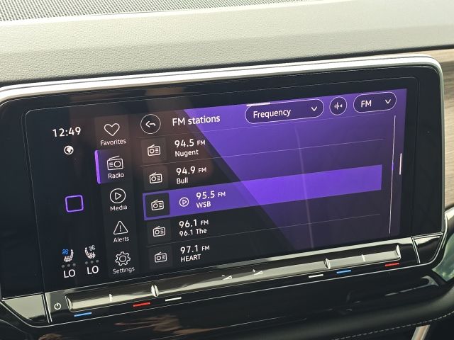 2024 Volkswagen Atlas 2.0T SEL Premium R-Line:169225A