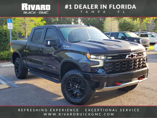 Dark Ash Metallic 2022 Chevrolet Silverado 1500 ZR2 Crew Cab 4WD Pickup Truck Four-Wheel Drive Automatic