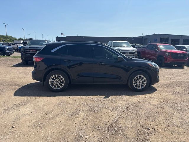 2020 Black Metallic Ford Escape SE AWD SUV