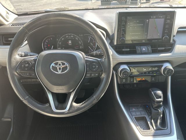 2020 Toyota RAV4 Limited 7